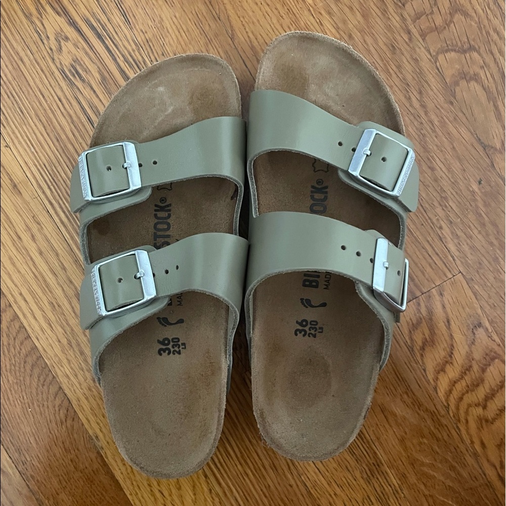 New Arizona Leather Birkenstock 36